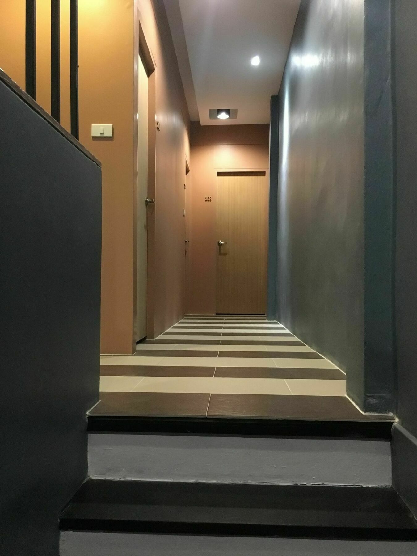 Hostel Siam Host Ratchada - Mrt Ladprao Bangkok Exterior foto